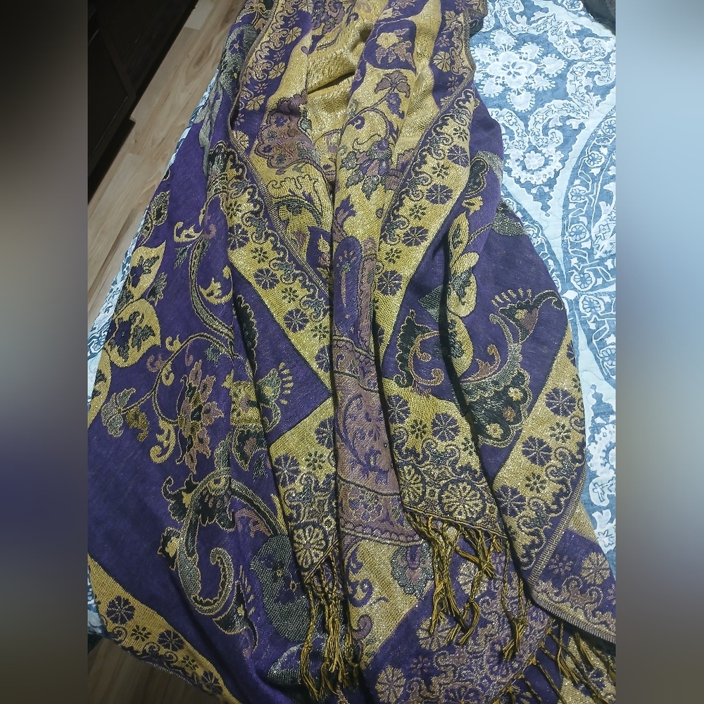 Purple and Gold Paisley Woven Shawl Scarf